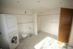 Badezimmer EG
